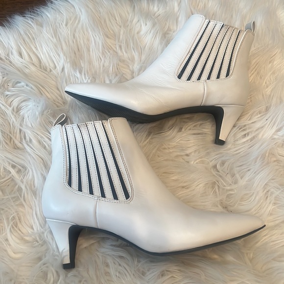bleecker and bond Shoes - White Booties